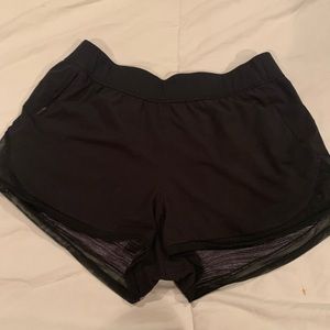 Lululemon reversible shorts